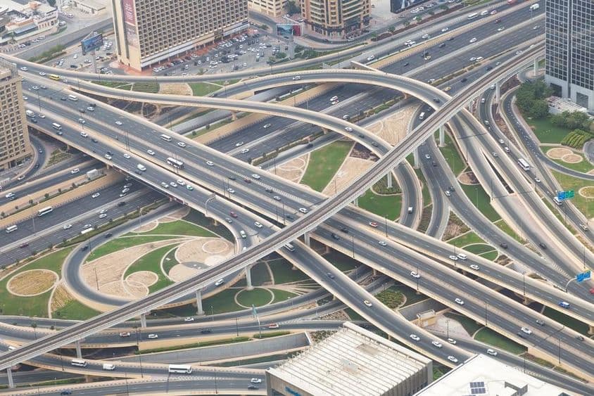 Hauptstraße in Dubai