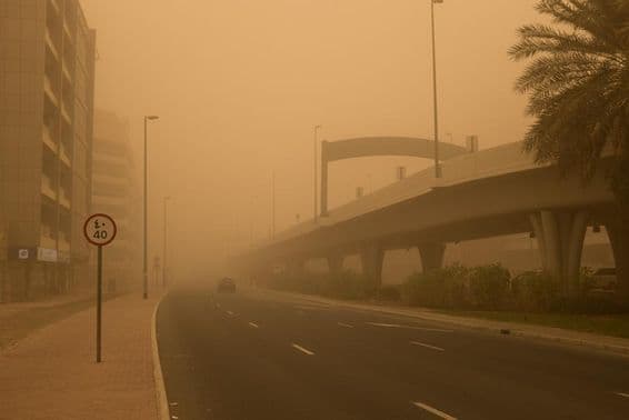 Dubai Nebel.