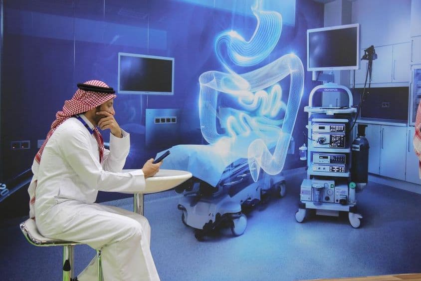 Eine Szene auf der arabischen Gesundheitsmesse im Dubai World Trade Centre für die globale Gesundheitsbranche.