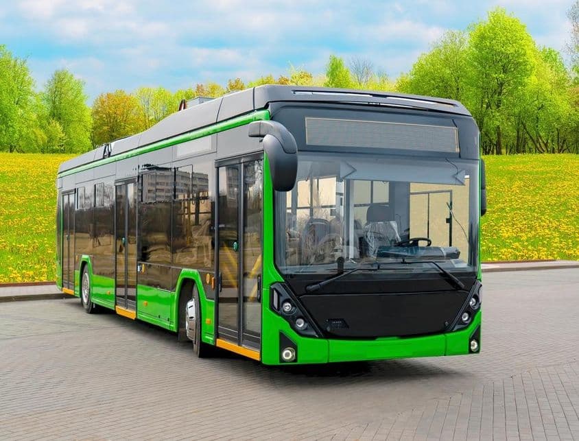 Elektrischer grüner Bus.