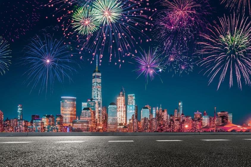 Feuerwerk in der Nacht in Dubai.