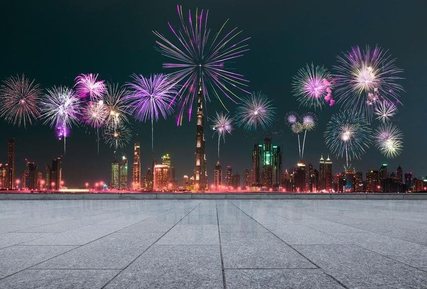 Nachtfeuerwerk, Feier, glücklicher neuer Himmel