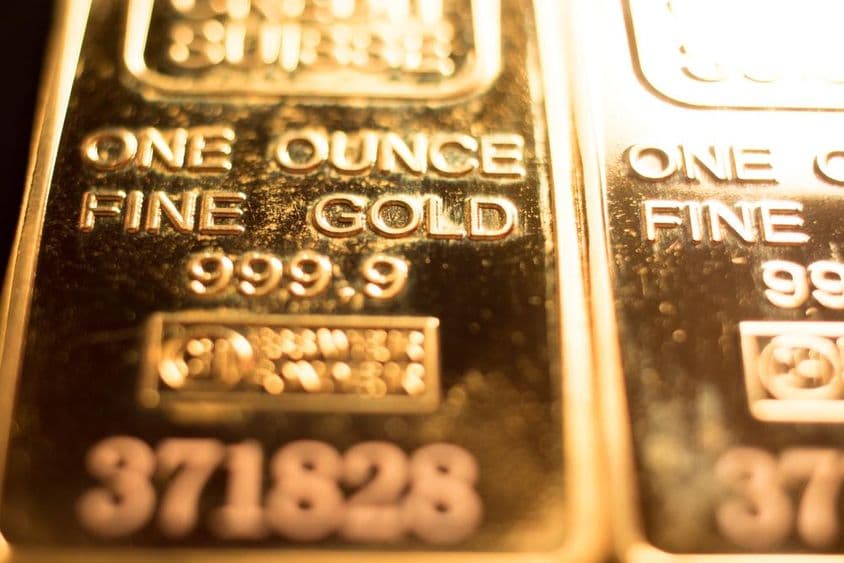 Goldbarren mit 999,9 Feinheit.