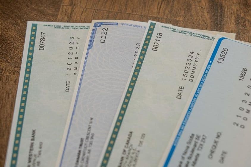 Schecks verwendet für Zahlungen an Lieferanten.