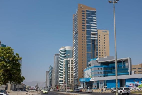 Hamad Bin Abdulla Straße im Zentrum von Fujairah.