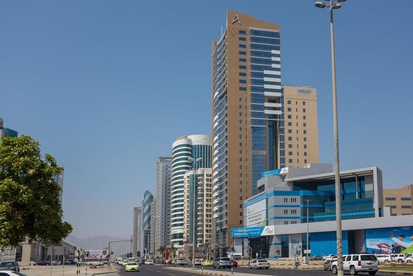 Hamad Bin Abdulla Straße im Zentrum von Fujairah.