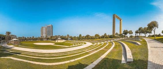 Dubai-Rahmen im Zabeel Park.