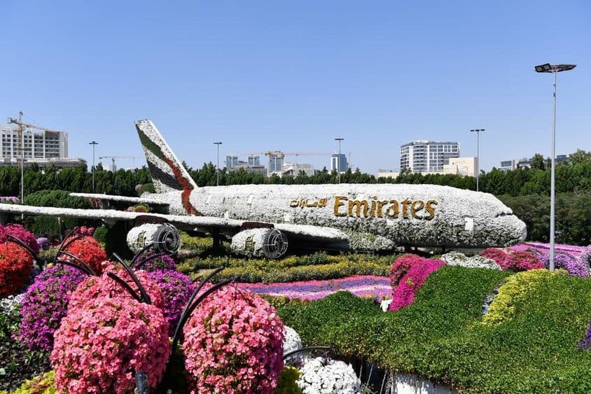 Dubai Miracle Garden während des Tages.