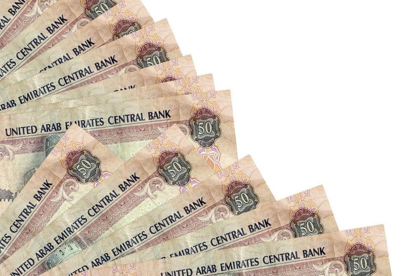 Ein Stapel von 50 VAE-Dirham.