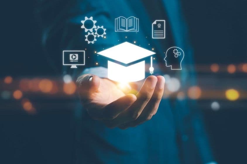 Künstliche Intelligenz und maschinelles Lernen erleichtern personalisiertes Lernen.