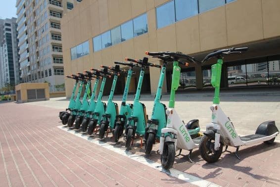 RTA-Verleihstation für E-Scooter in Dubai.