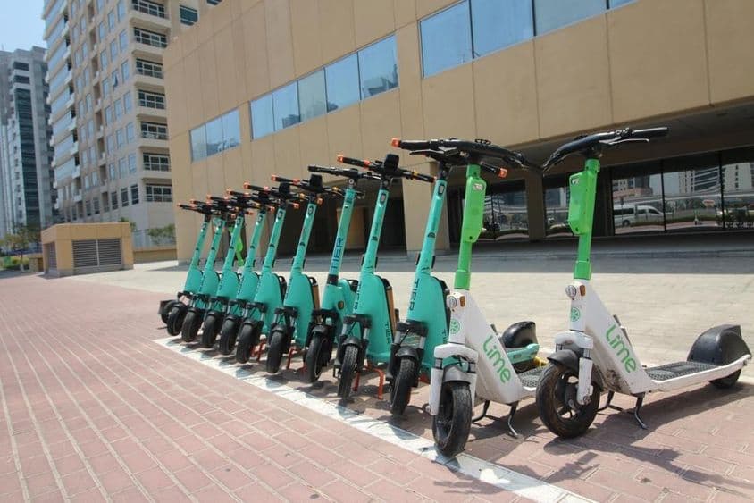 RTA-Verleihstation für E-Scooter in Dubai.