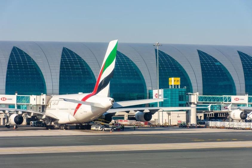 Die Flugzeugflotte der Emirates Airlines am Dubai International Airport.