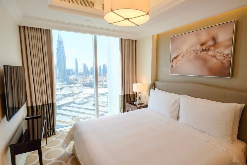 Schlafzimmer in Address Dubai Downtown Residence.