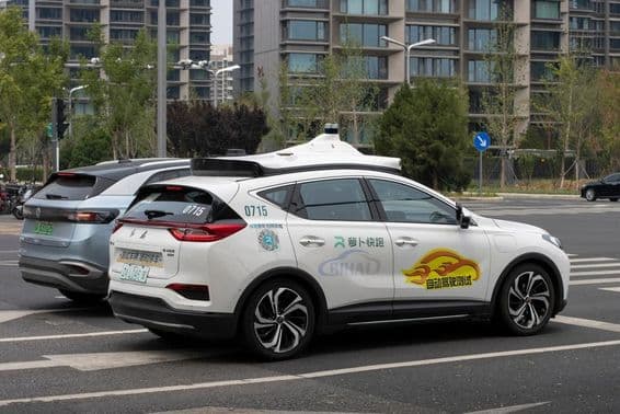 Das selbstfahrende Robotaxi des chinesischen Technologieriesen Baidu.