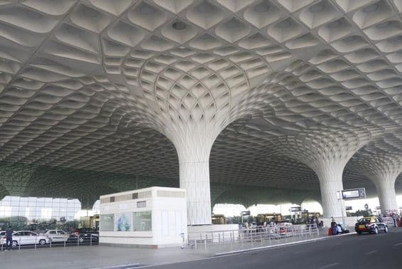 Außenansicht des Mumbai International Airport.