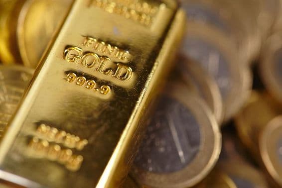 Goldbarren mit 999,9 Reinheit.