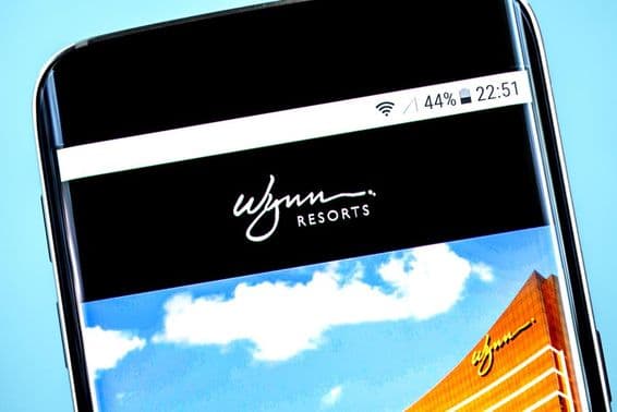 Wynn Resorts-Logo auf einem Smartphone-Bildschirm angezeigt.