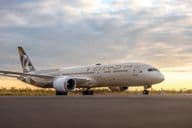 ETIHAD Airways Boeing 787-9 Dreamliner beim Rollen.