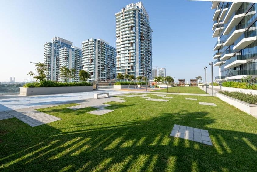 Wohnungen bei Wasl Dubai Properties.