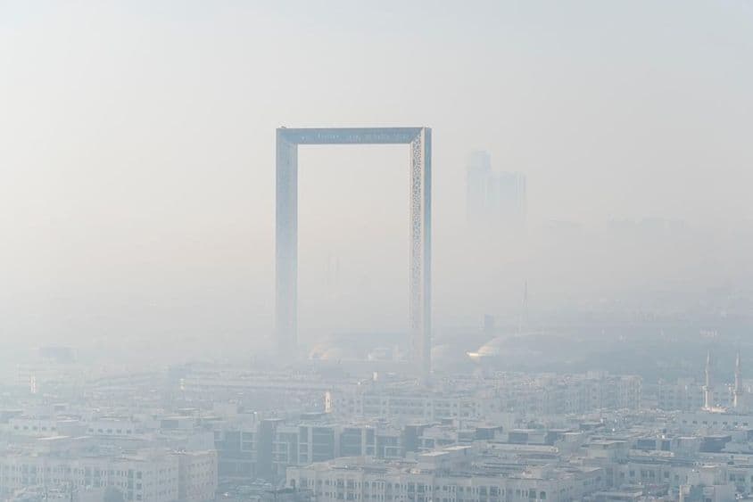 Spektakuläre Panoramaaufnahme von Dubai, der weltweit größten Stadt.