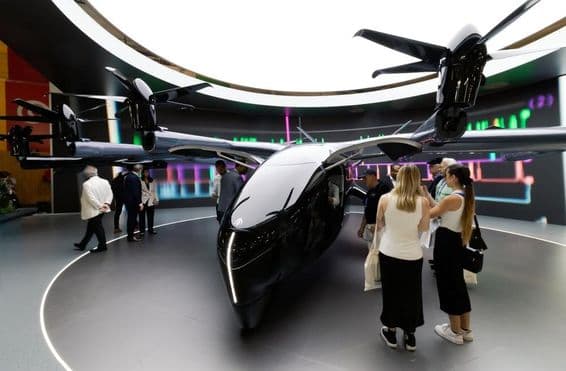 Archer Aviation Midnight elektrisches Lufttaxi eVTOL ausgestellt.
