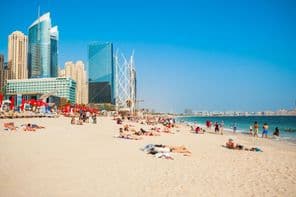 Die JBR oder Jumeirah Beach Residence ist eine Küstengemeinschaft im Dubai Marina Distrikt.