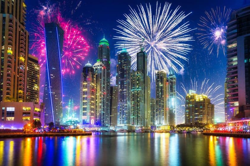 Neujahrsfeuerwerk in Dubai, Vereinigte Arabische Emirate.