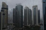 Regenzeit in der Megastadt Dubai.
