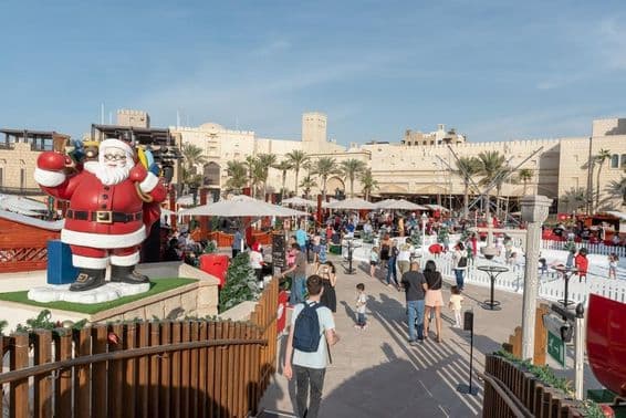 Dubais weihnachtliche und Neujahrsprogramme für Kinder und Erwachsene.