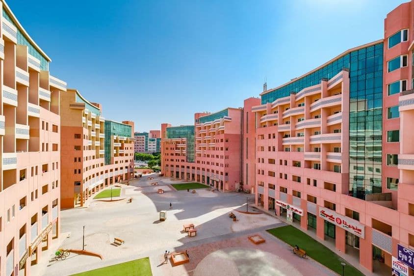 Wohngebäude in Dubai Discovery Gardens.