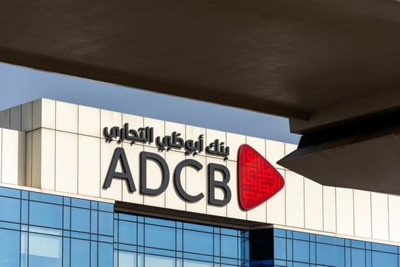 Abu Dhabi Commercial Bank (ADCB) in der Stadt Dubai.
