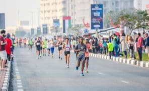 Läufer und Marathon-Gewinner in Dubai.