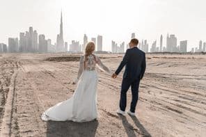 Glückliche Hochzeit in Dubai während der Festlichkeiten.