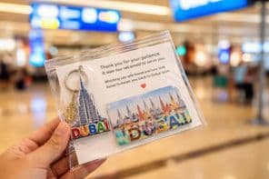Berührender Abschied am Flughafen Dubai