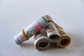 Sammlung von Währungen und Münzen des VAE-Dirhams