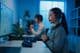 Generation Z asiatisches junges Callcenter-Team